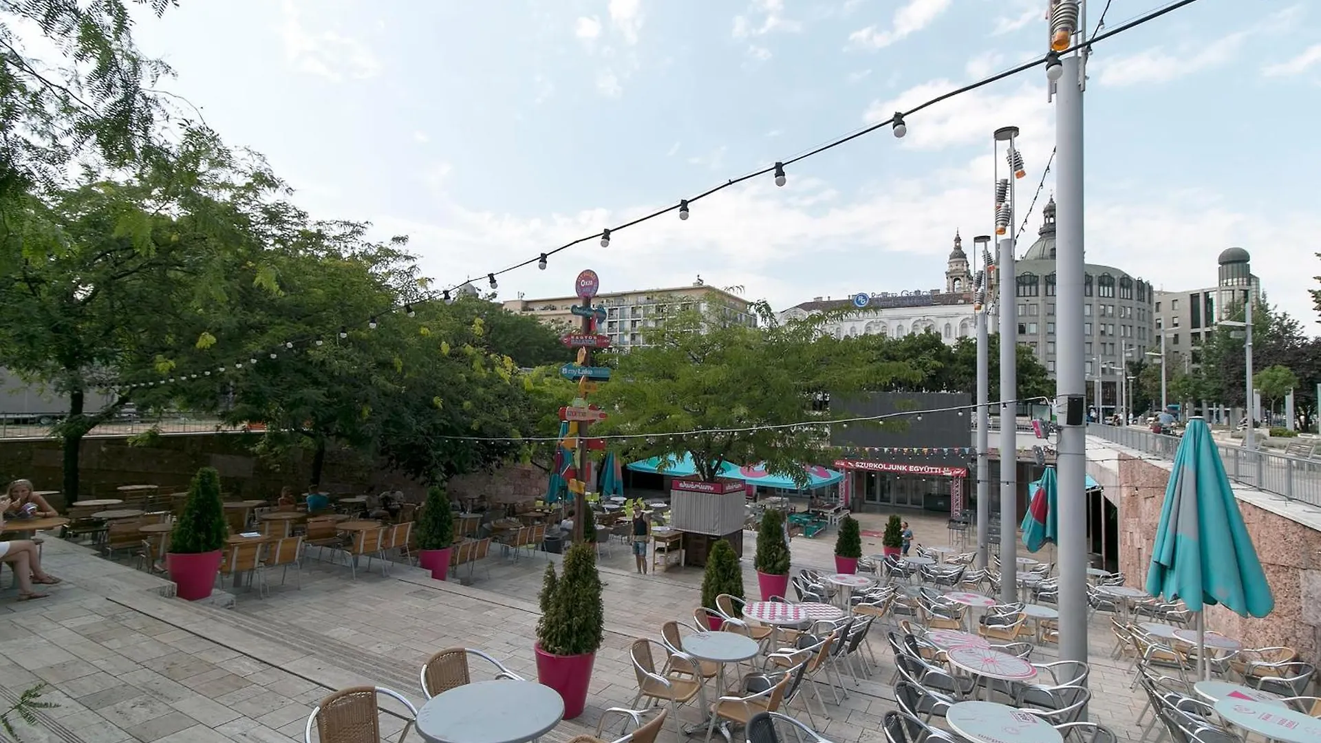 Little Americas Palm Beach Apartment Budapest Hungary